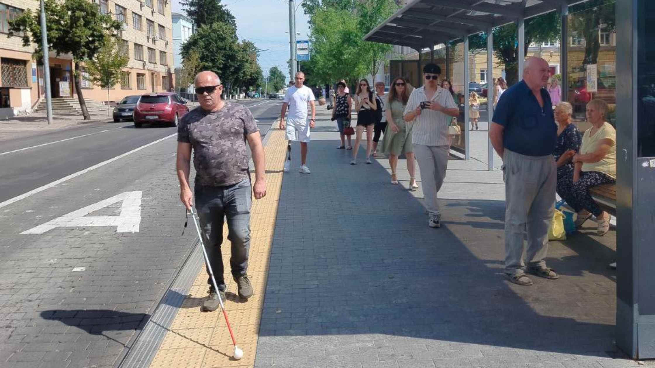 У Вінниці ветерани долучились до обстеження однієї з ділянок майбутнього безбар’єрного маршруту