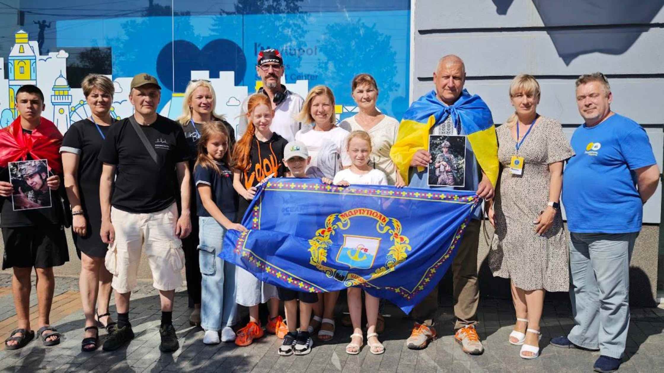У Вінниці відбулася мирна акція на підтримку родин зниклих безвісти військових