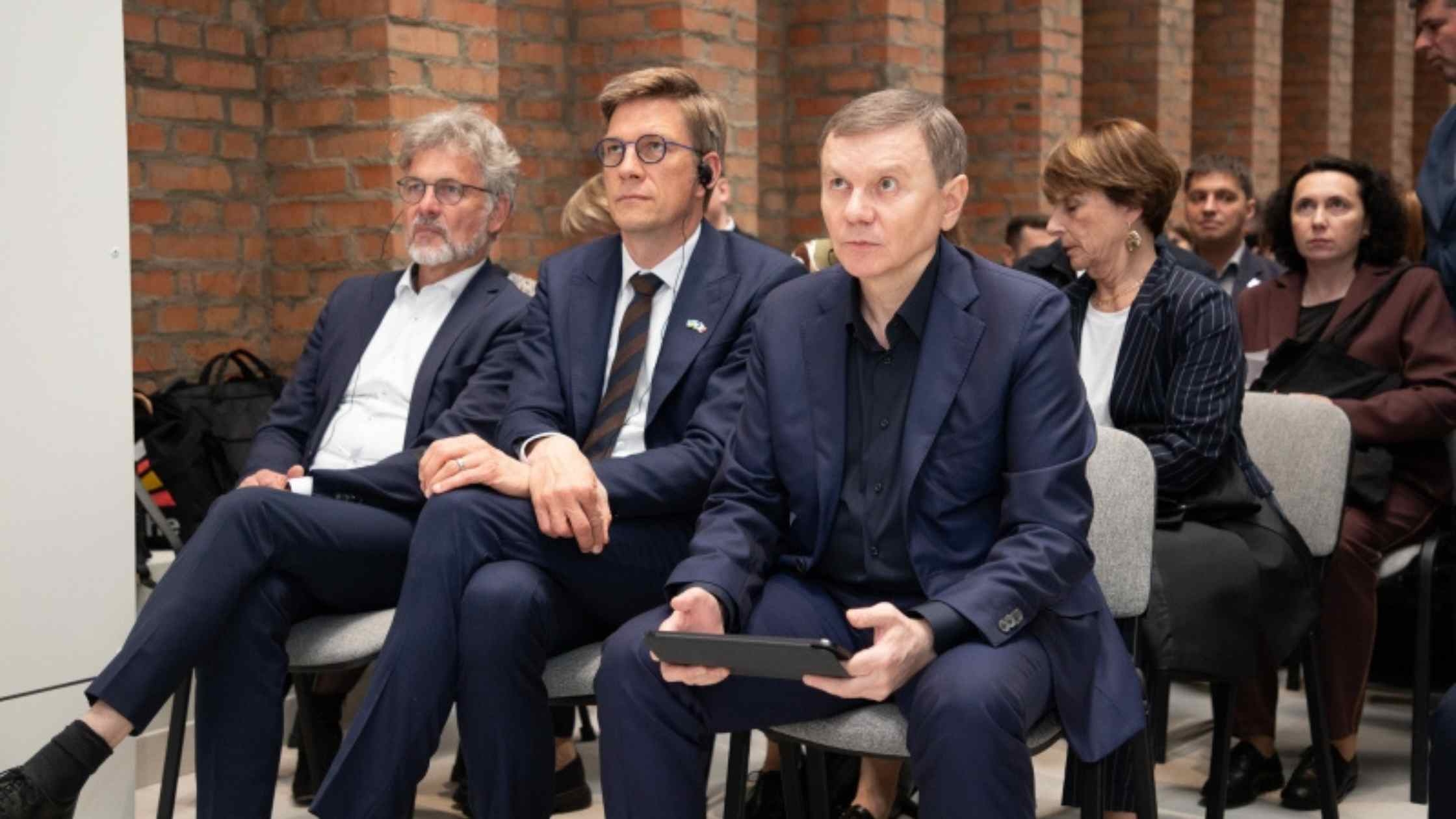 У Вінниці відкрили перший міський інноваційно-технологічний парк "Кристал"