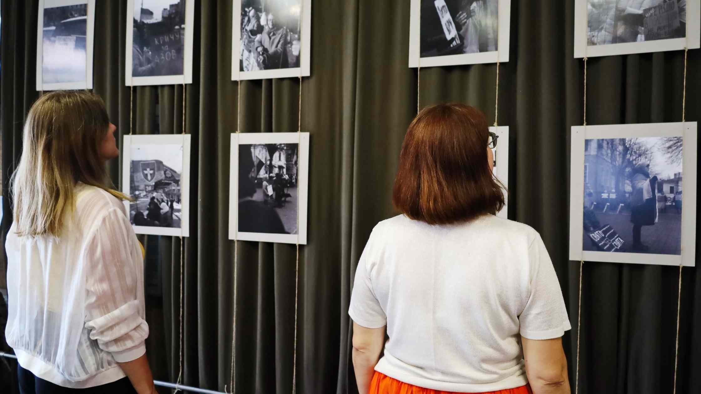 У Вінниці відкрили виставку присвячену українським полоненим “Ще не всі FREE”