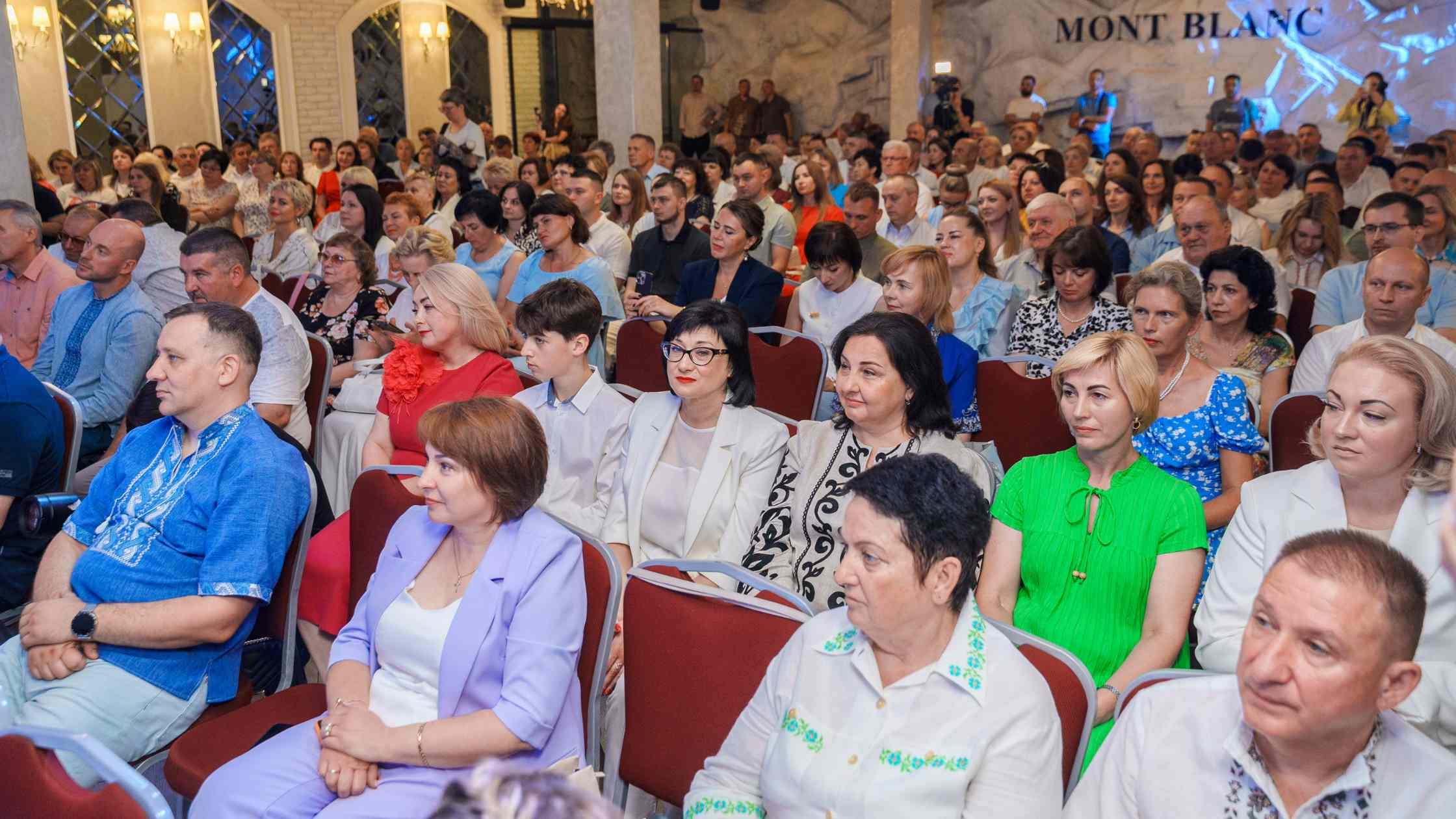 У Вінниці відзначили медичних працівників напередодні професійного дня