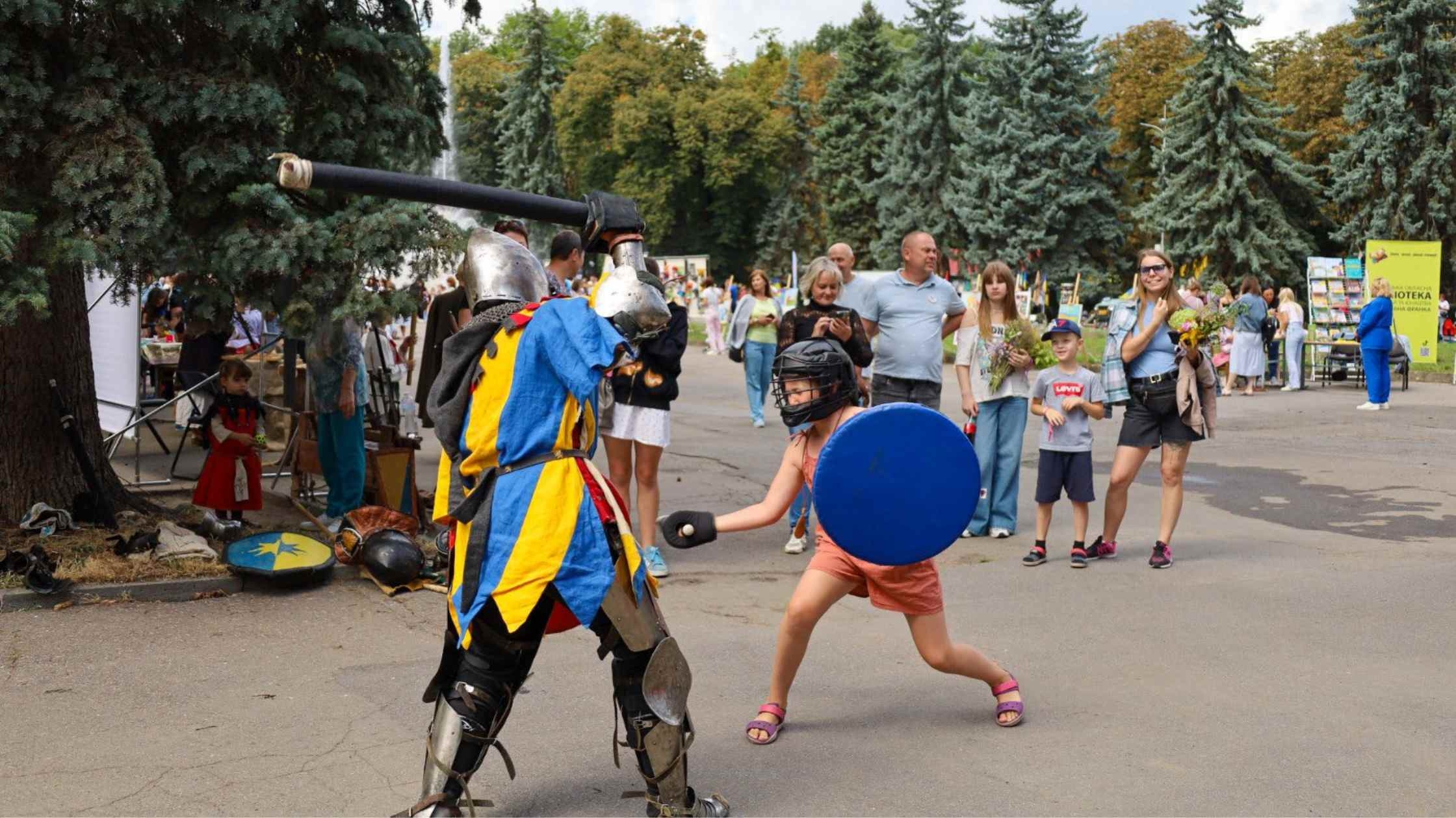 У Вінниці влаштували культурно-мистецький проєкт «ДНК Незалежності»