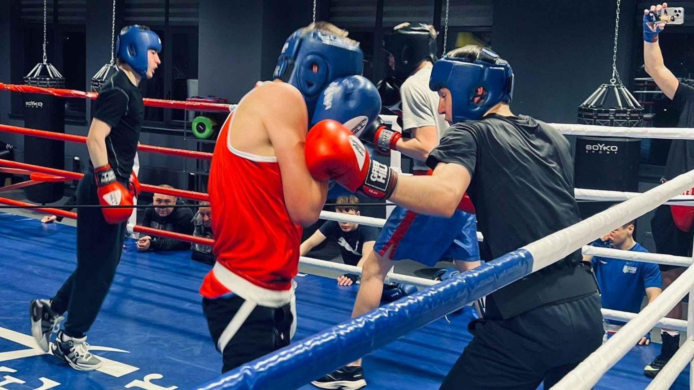 У Вінниці влаштували відбіркові боксерські спаринги серед молоді