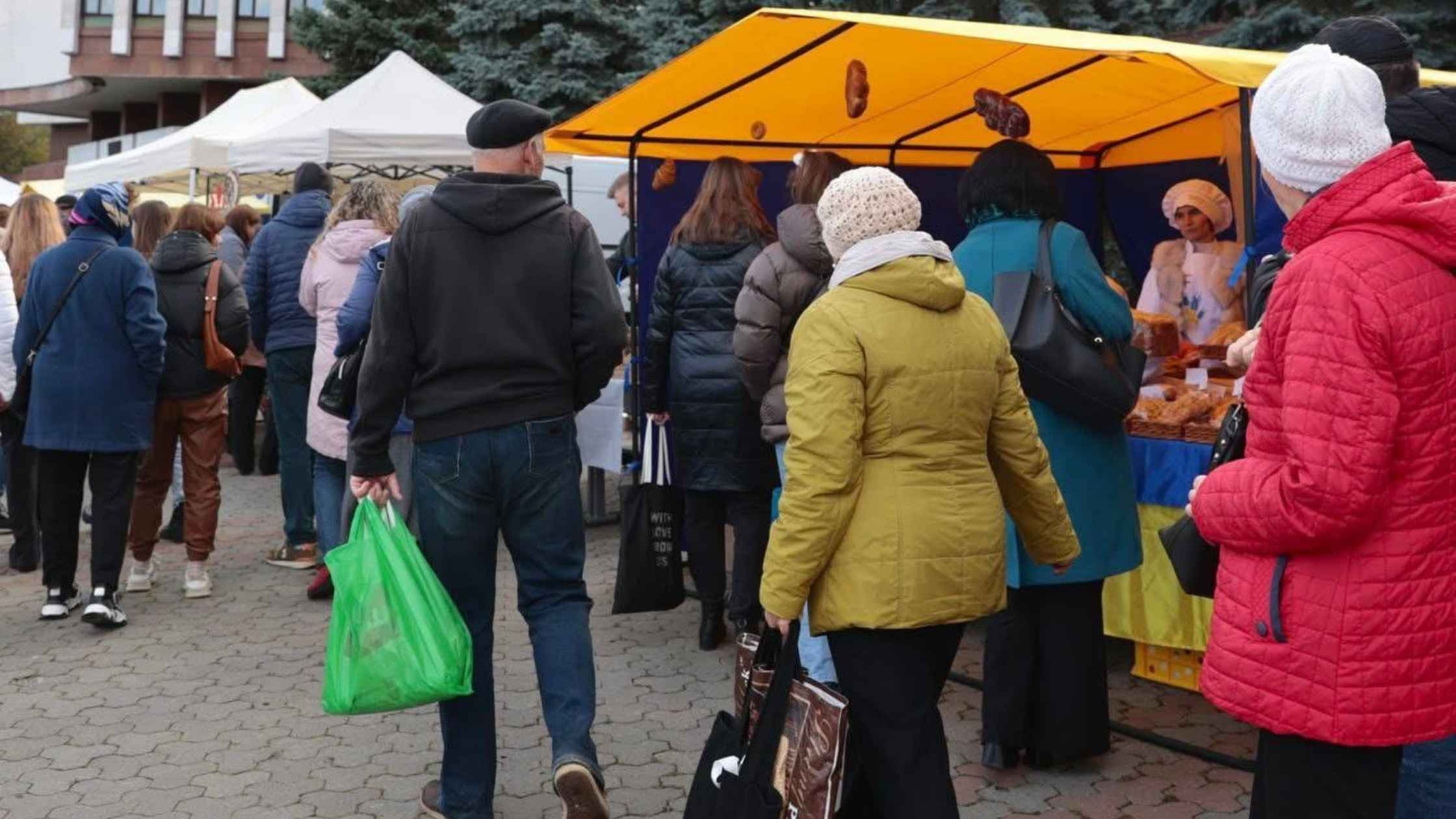 У Вінниці влаштували виставку-ярмарок харчової та ремісничої продукції