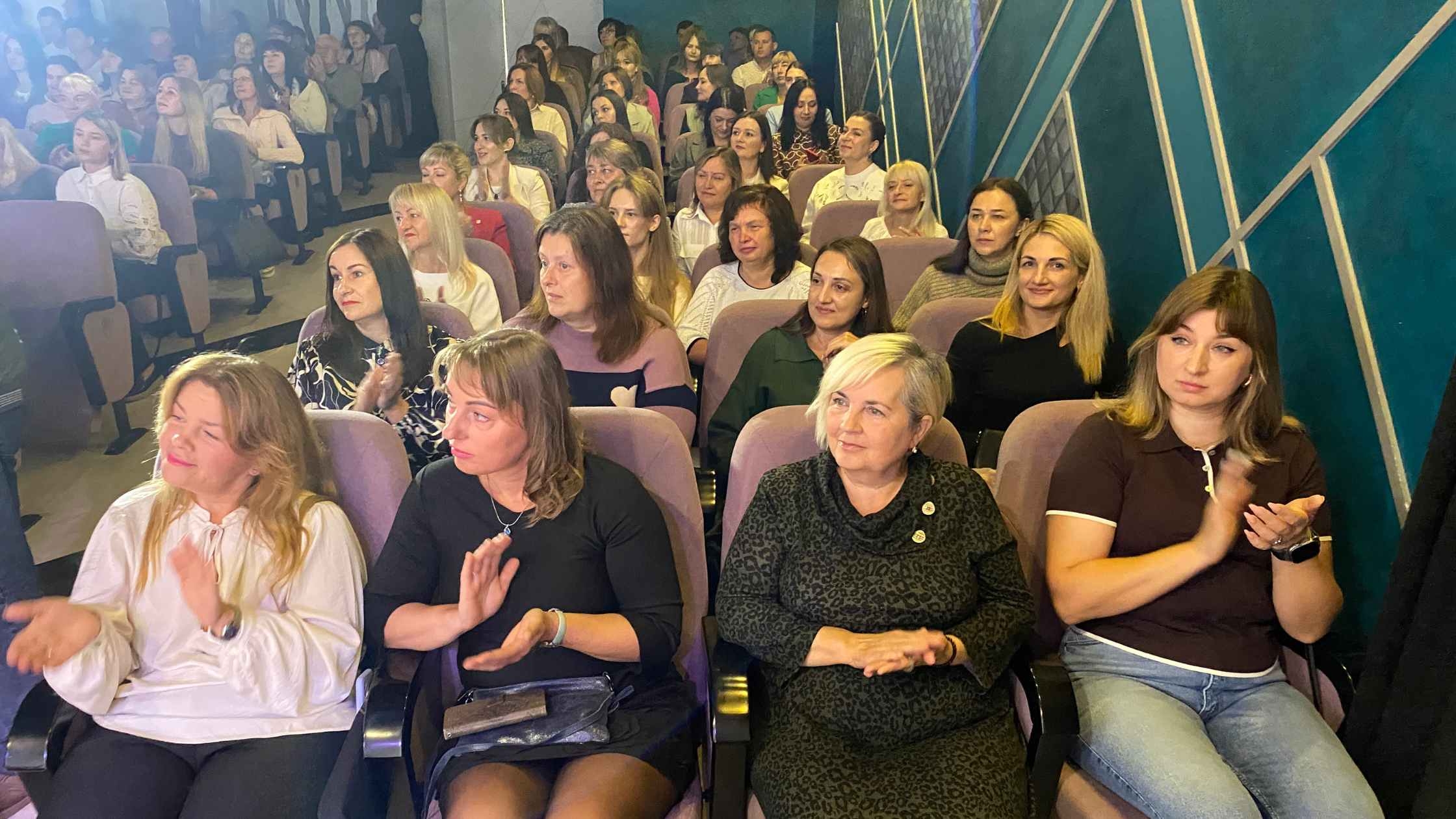 У Вінниці з нагоди професійного дня відзначили кращих освітян