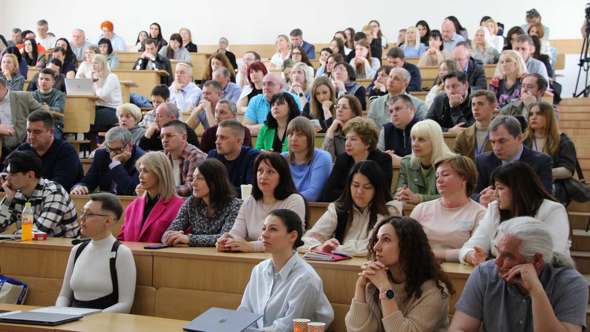 У Вінницькому педуніверситеті впроваджують цифрові рішення для модернізації освітнього процесу