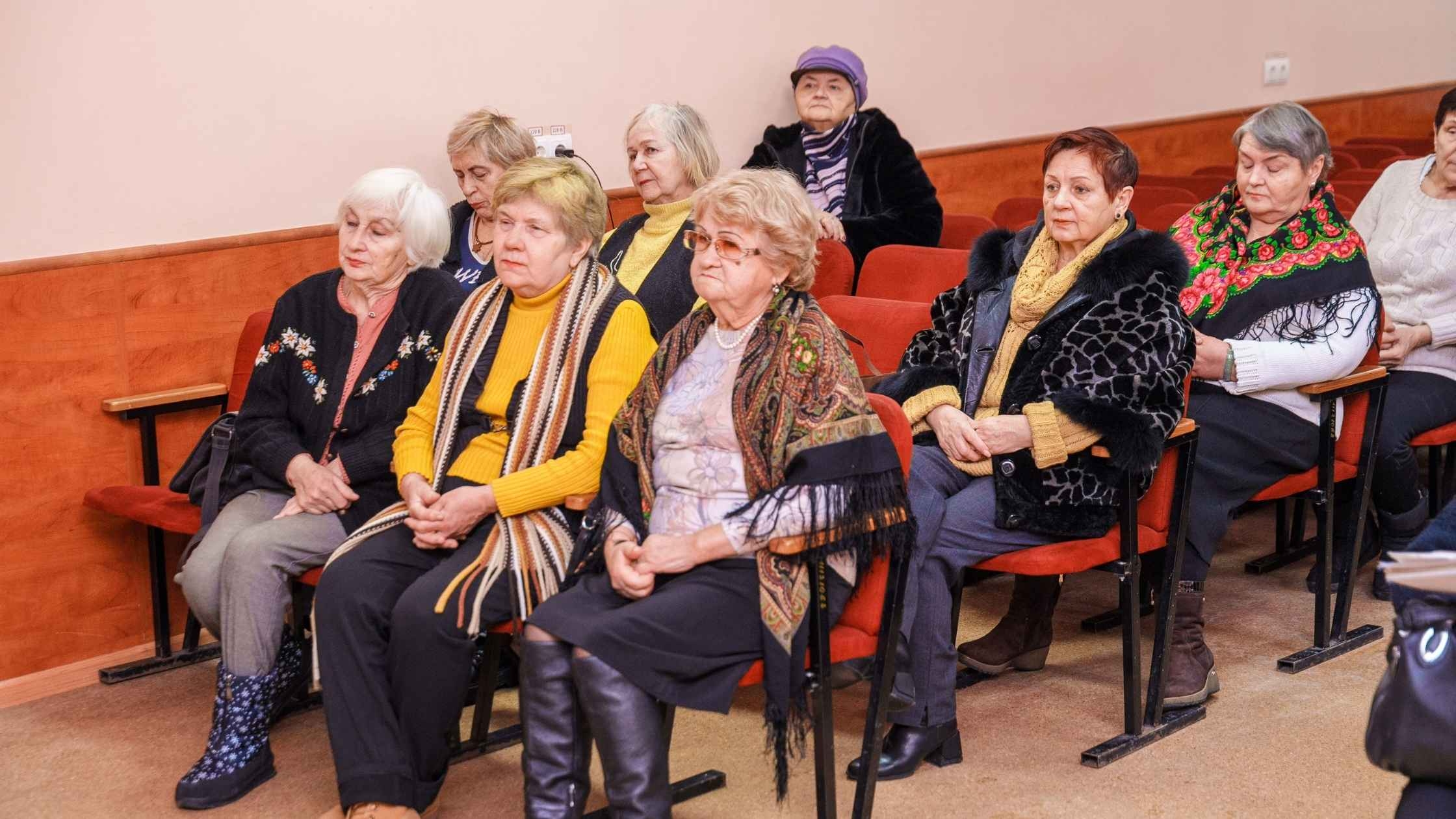 У Вінницькому терцентрі провели інтелектуальну гру до Дня Соборності України