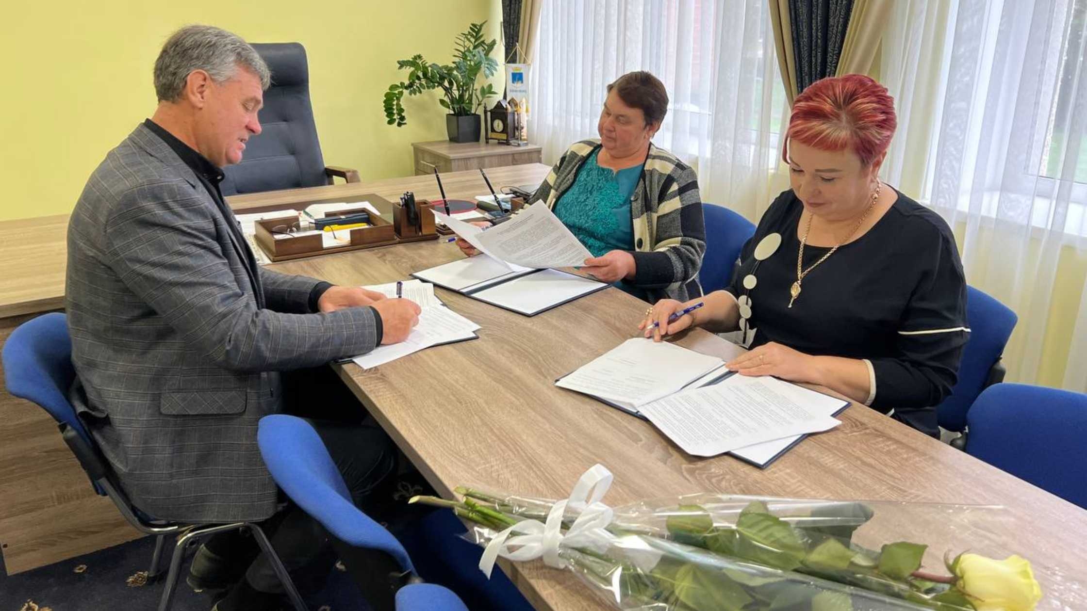 У Ямпільській громаді з’явиться перша патронатна сім’я