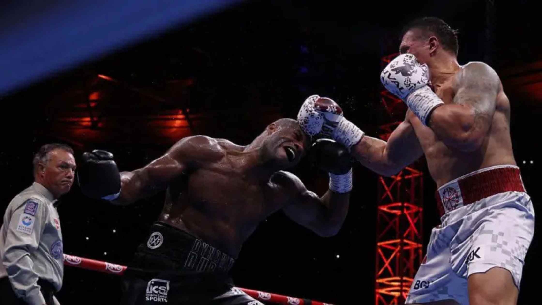 Усик переміг Дюбуа нокаутом і став триразовим абсолютним чемпіоном