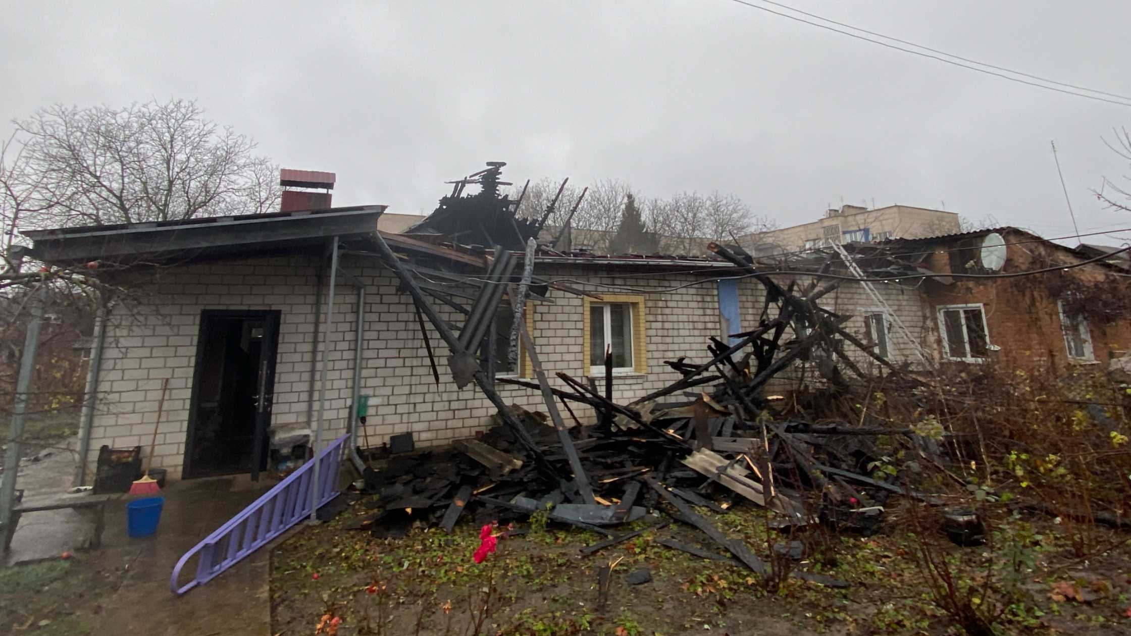 В Хмільницькому районі через загоряння в зерносушарці горіли зернові відходи