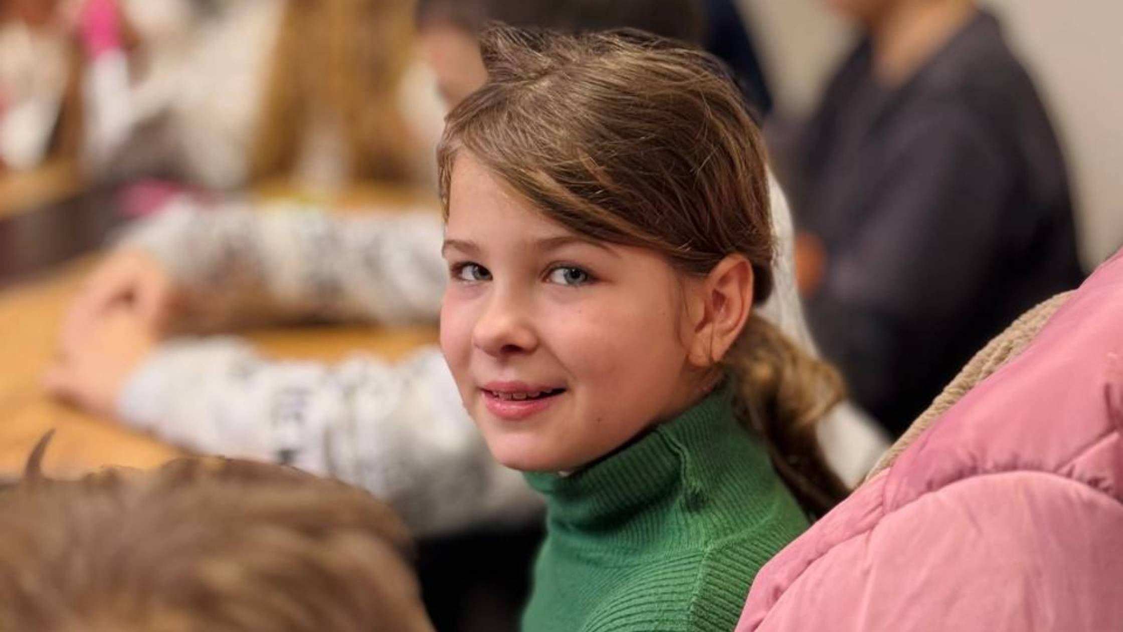 Вінницькі дітлахи власноруч створювали яскраві валентинки для найдорожчих людей