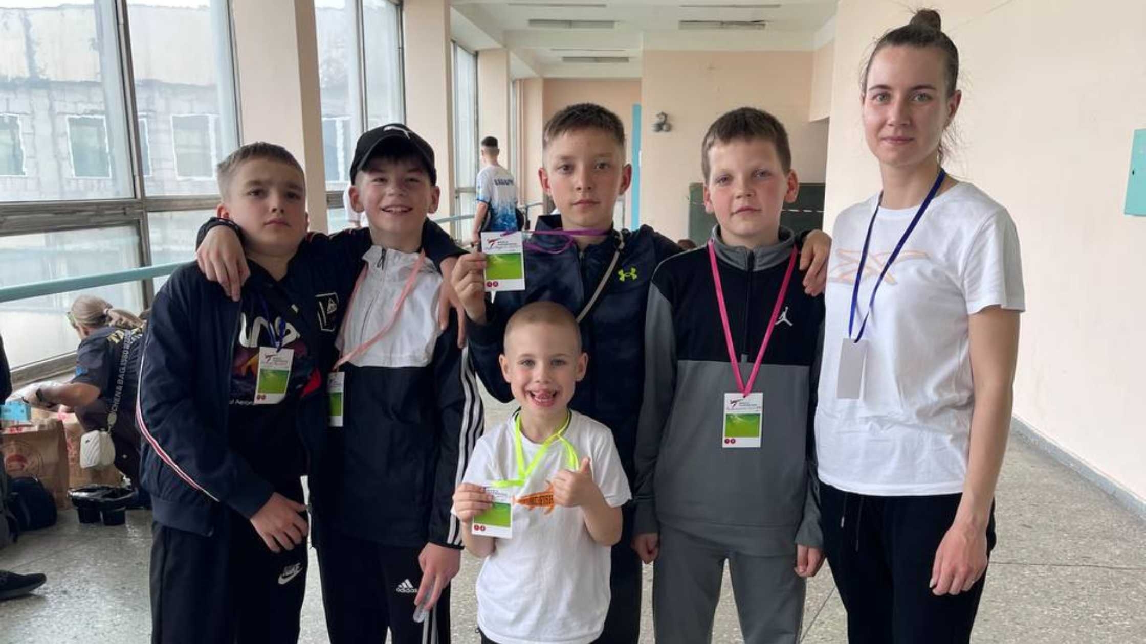 Вінницькі тхеквондисти тріумфували на змаганнях у Києві та здобули 30 медалей