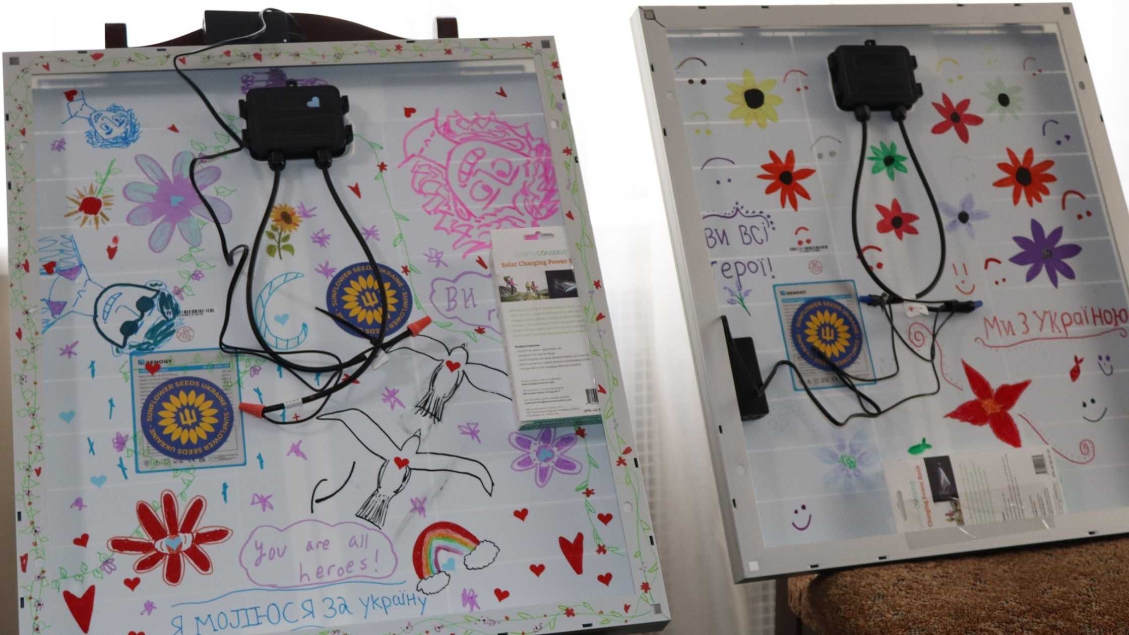 Вінницький педуніверситет отримав автономні сонячні панелі від волонтерів зі США