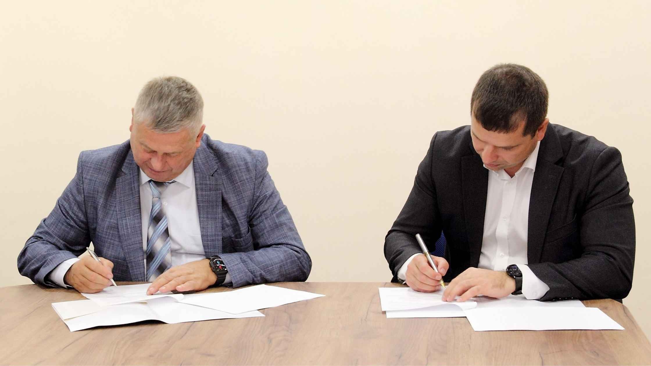 Вінницький технічний університет і художній музей підписали меморандум