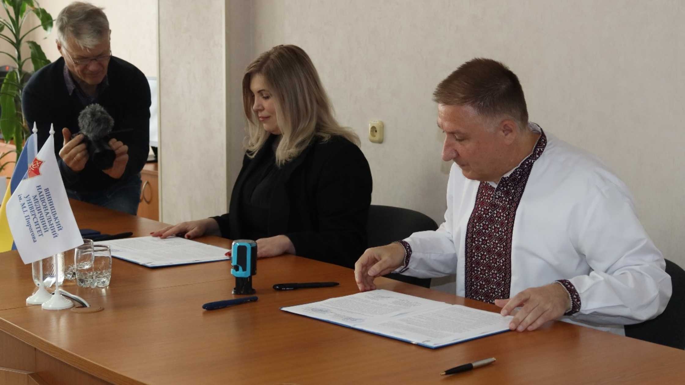 Вінницький центр контролю та хвороб співпрацюватиме з медуніверситетом
