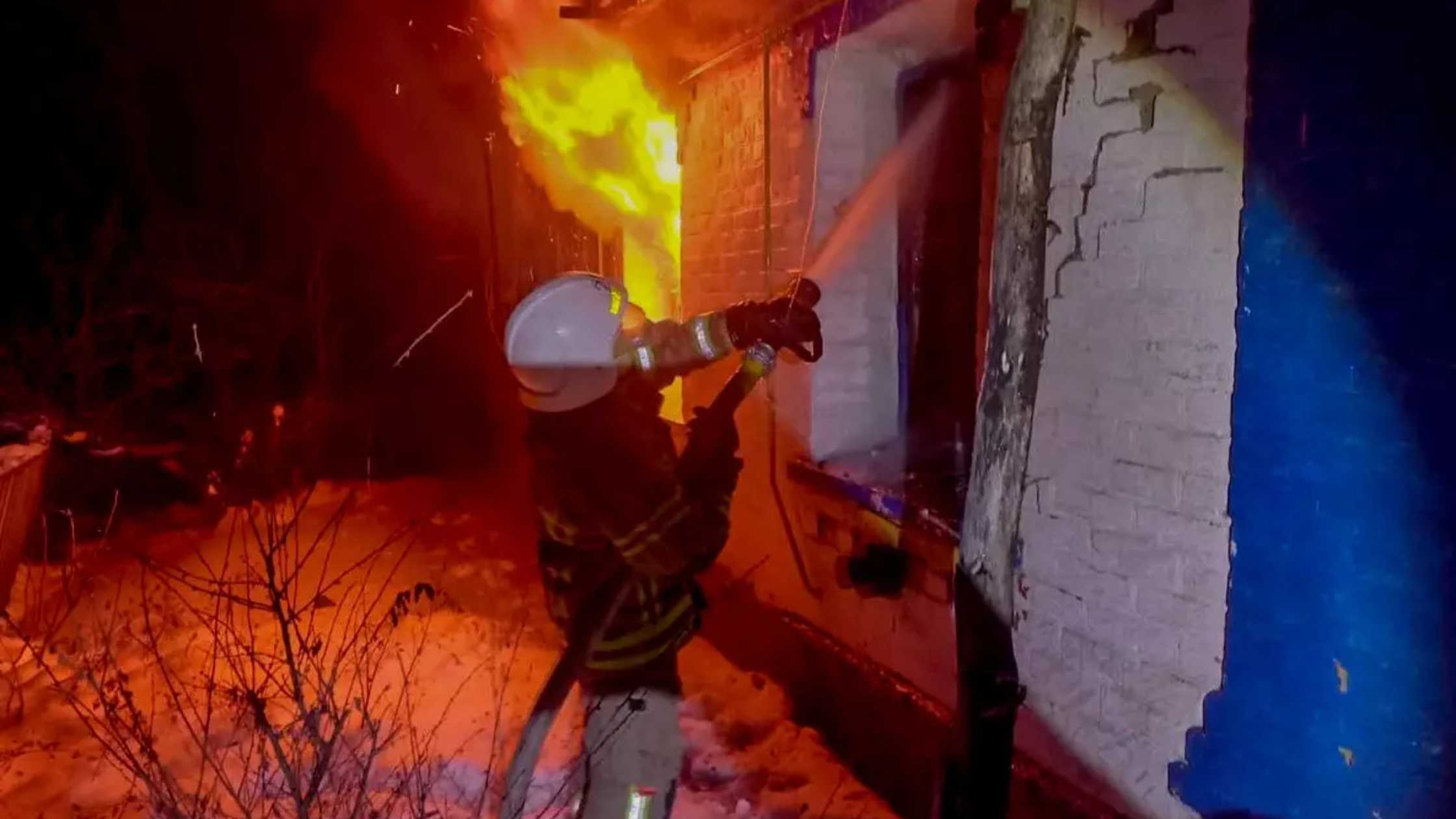 Внаслідок короткого замикання зайнялися сонячні панелі на підприємстві в Чечельницькій громаді