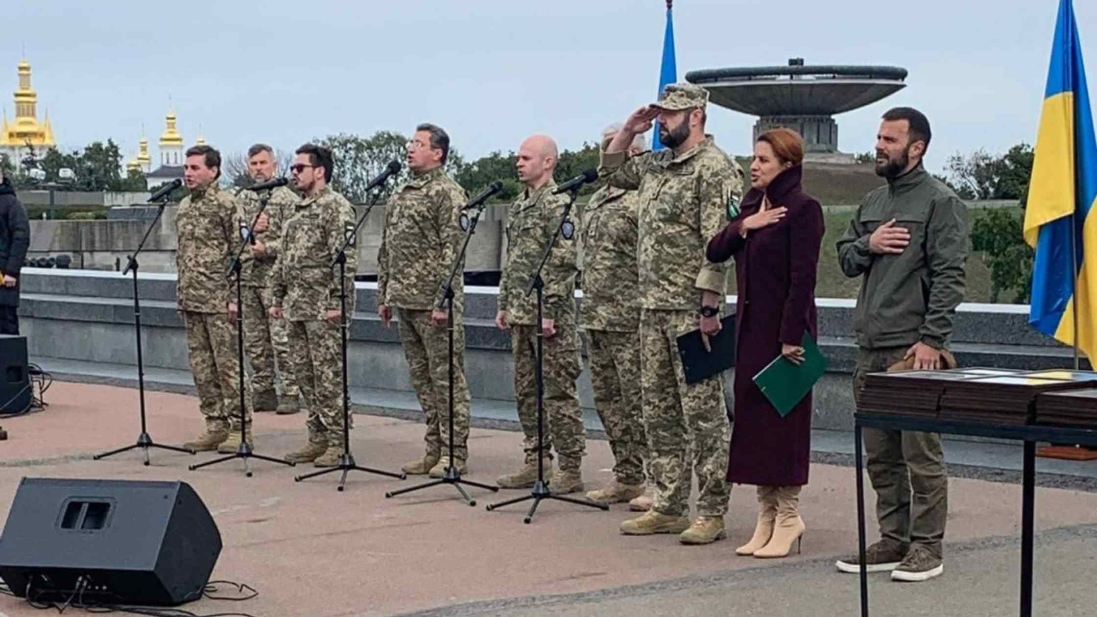 З нагоди Дня захисників і захисниць відзнаками Президента нагородили двох вінничан