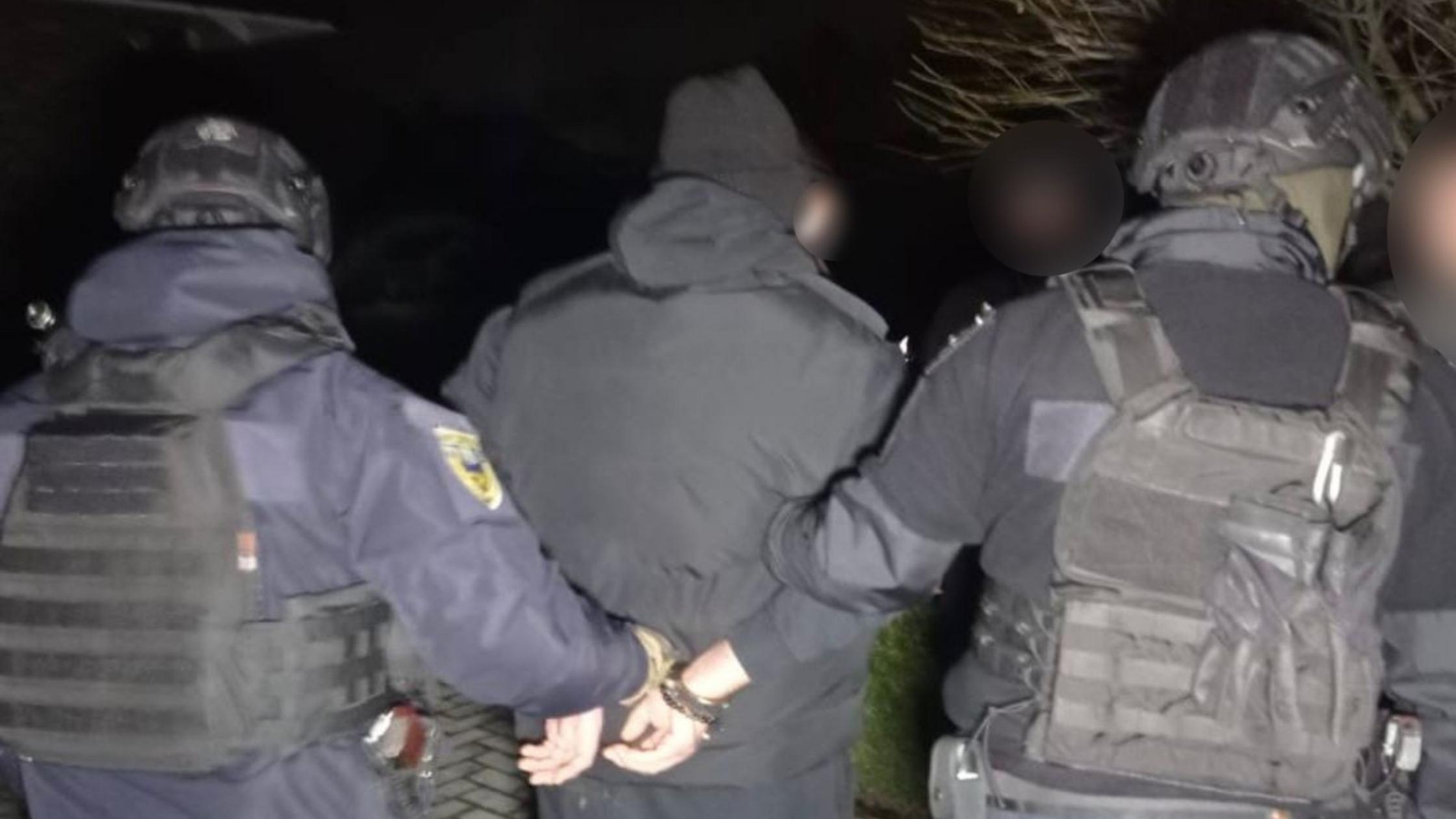 З вінницької підприємиці намагались вибити 200 тис. доларів надуманого боргу