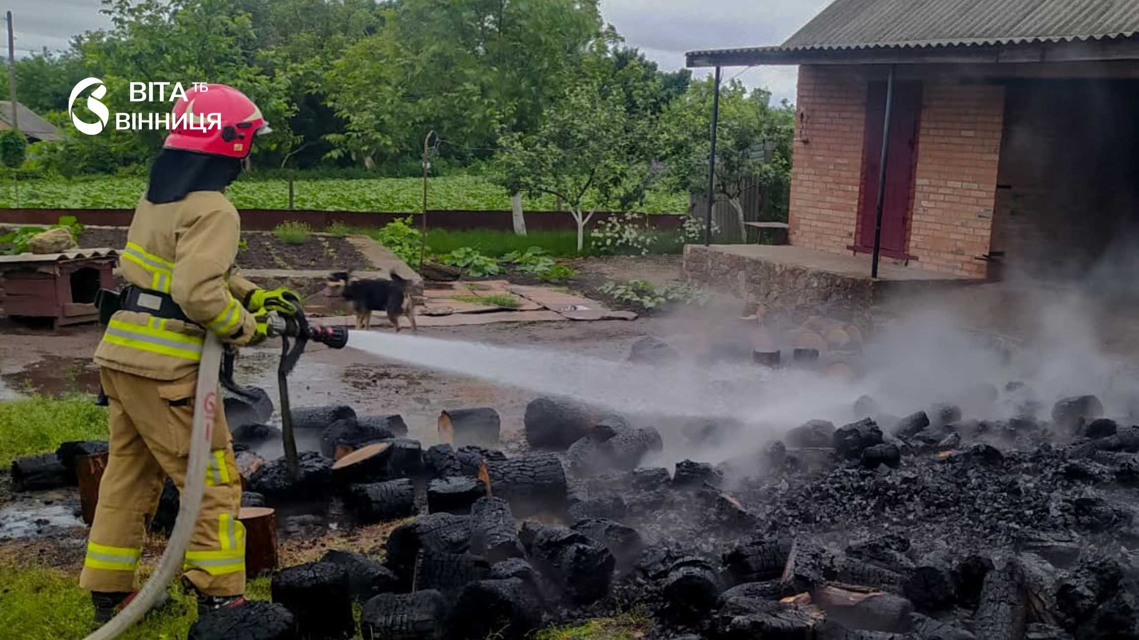 Зарядний пристрій спричинив пожежу на Вінниччині постраждала 60-річна жінка