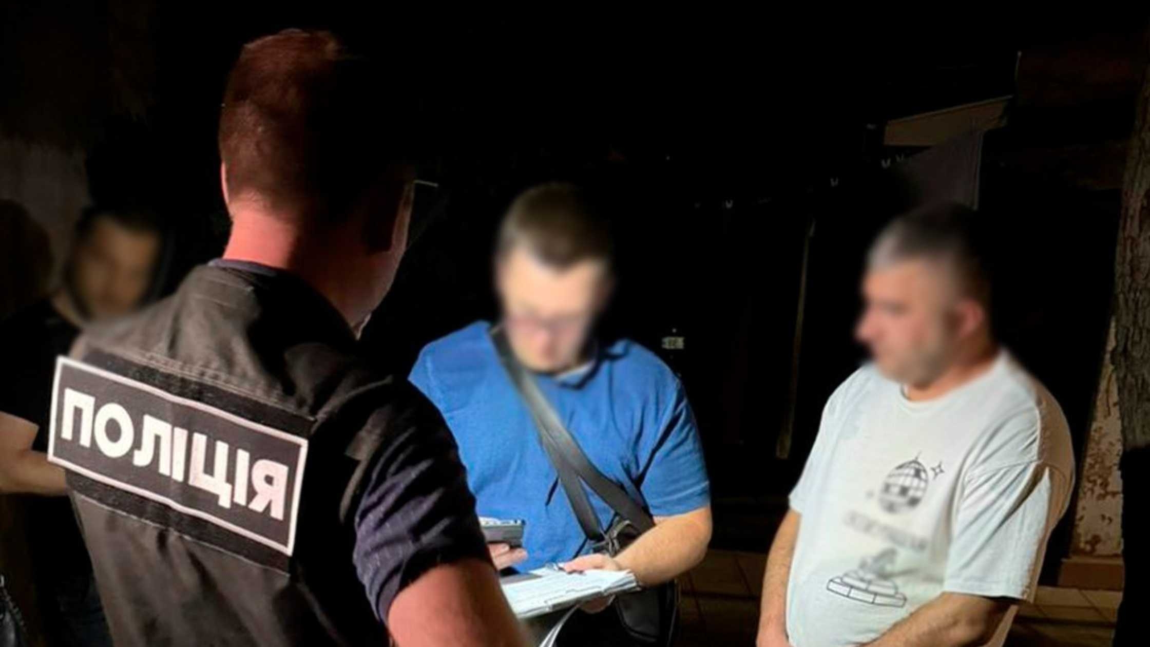 Жителі Миколаївщини намагалися підкупити посадовця ДСНС з Вінниччини