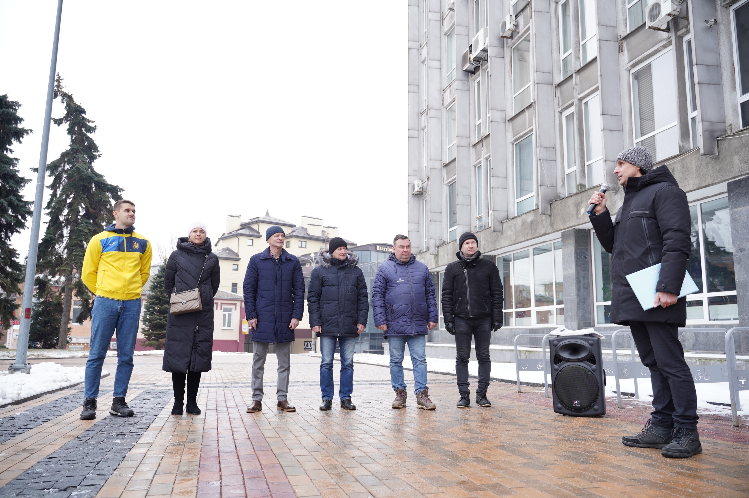 У Вінниці підняли Олімпійський прапор на підтримку національної збірної України