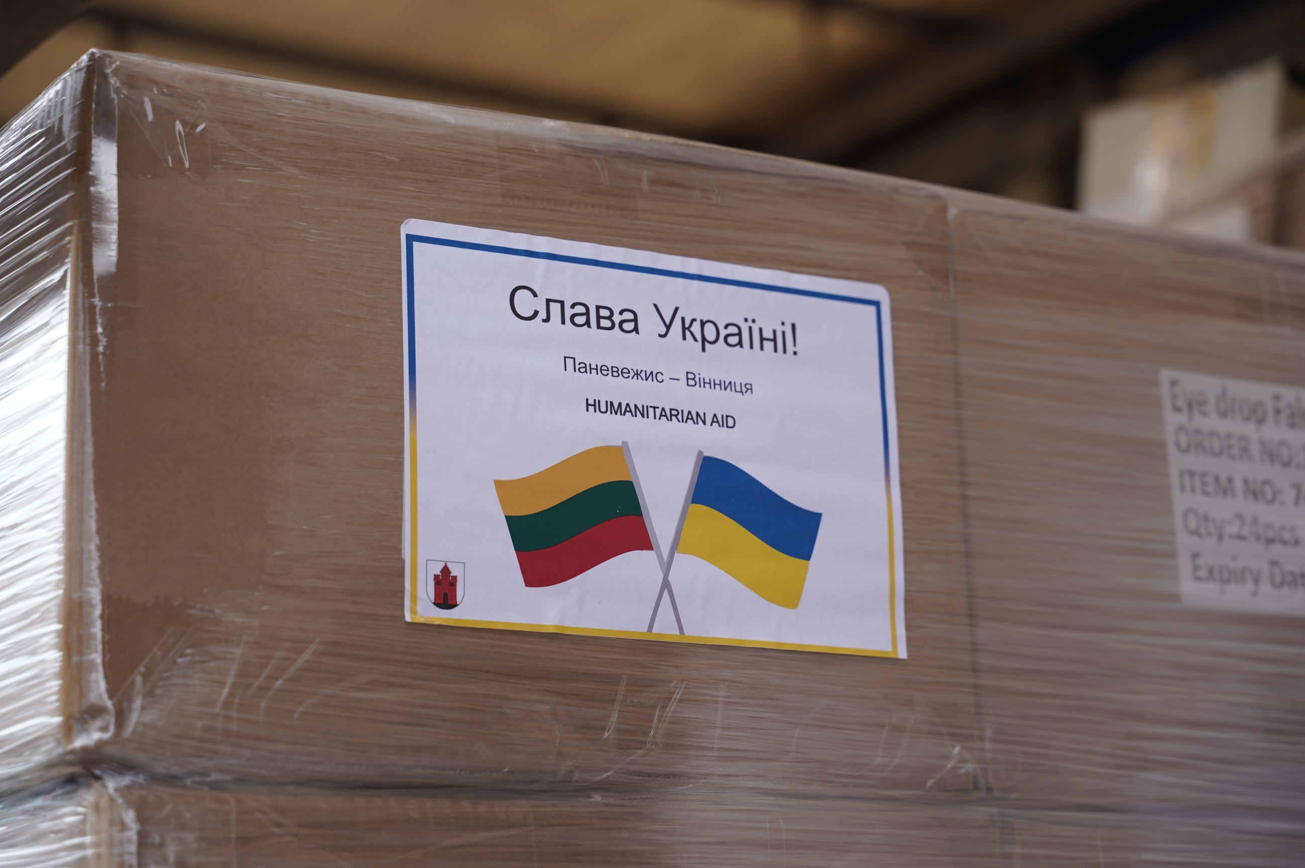 Вінниця отримала 15 т гуманітарної допомоги з литовського міста Паневежиса