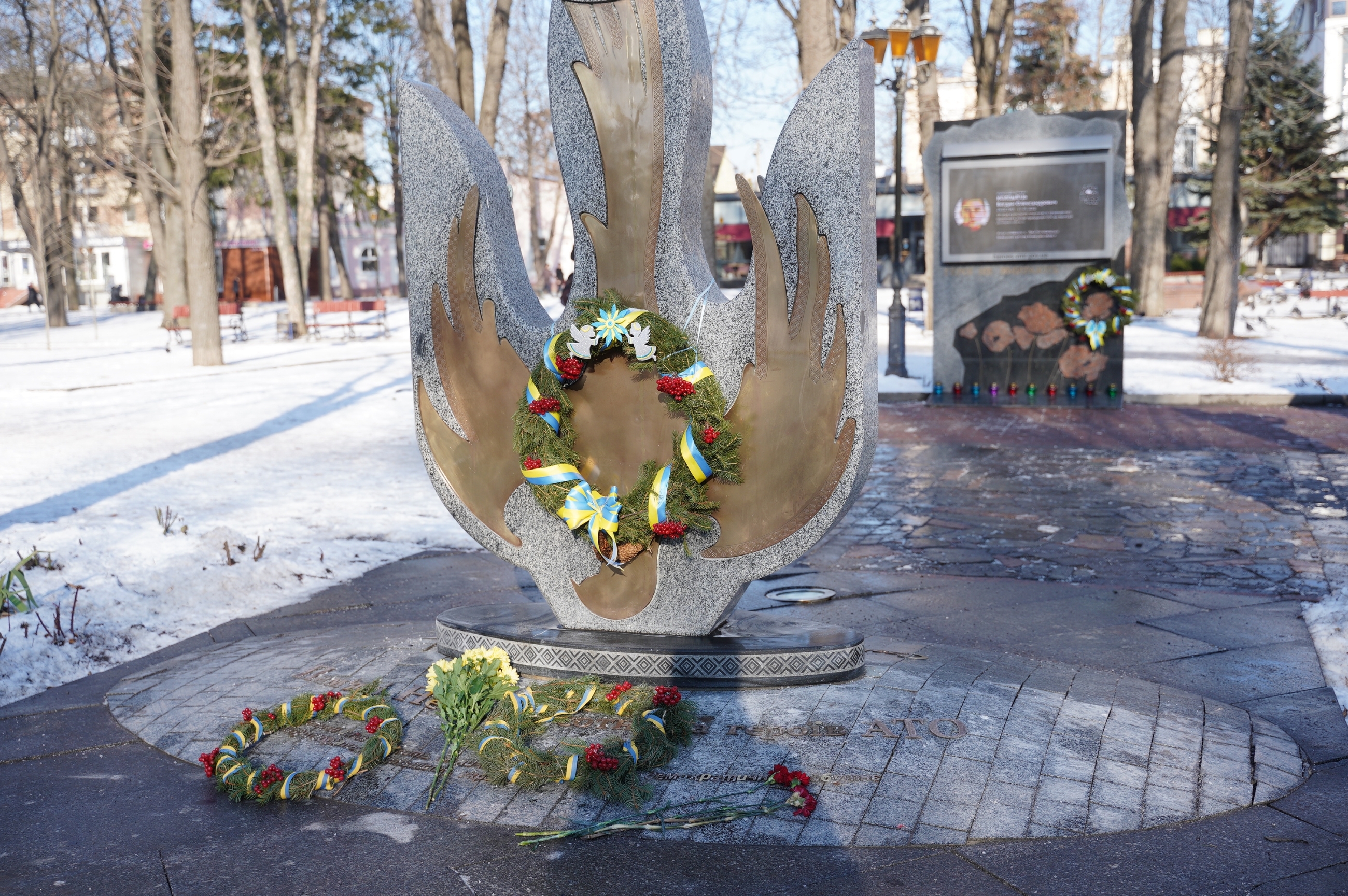 У Вінниці вшанували пам'ять захисників Донецького аеропорту