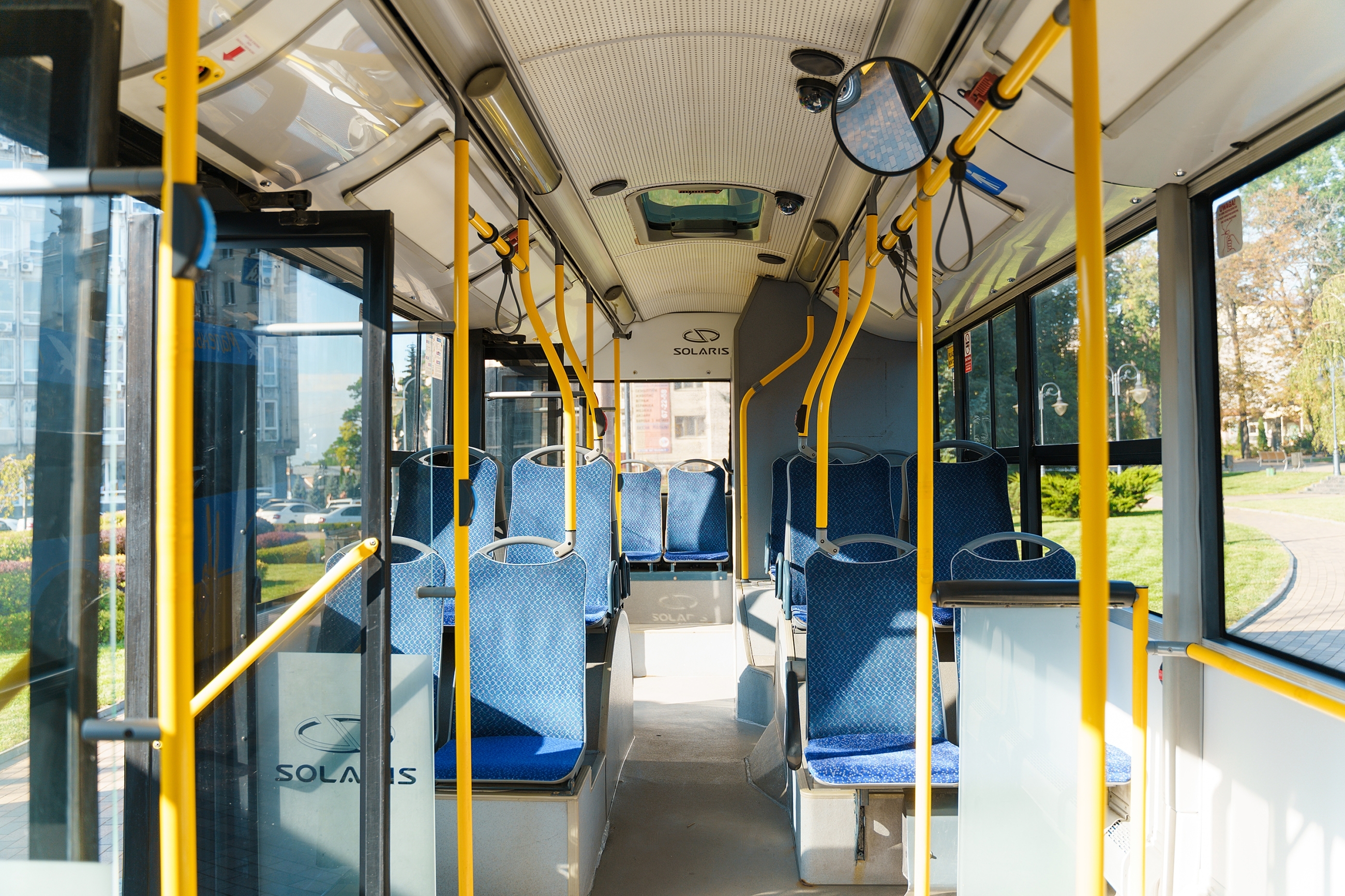 У Вінниці презентували автобуси, які передало польське місто-побратим