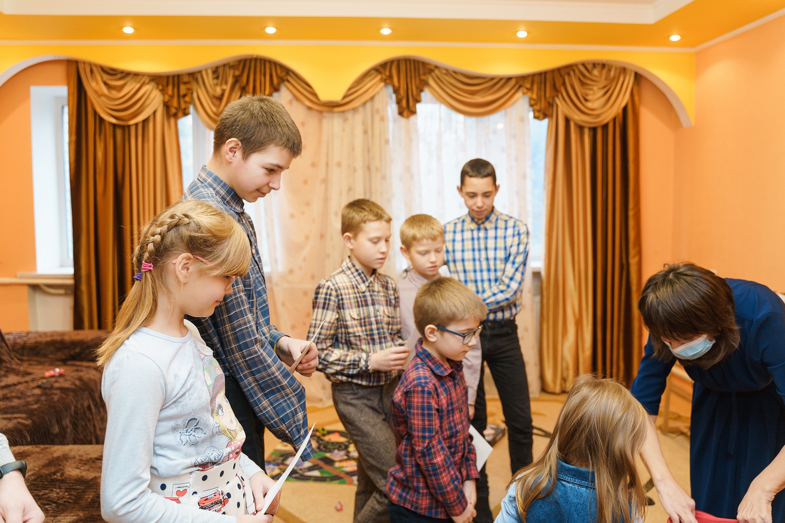 Вихованців дитячого будинку сімейного типу у Вінниці привітали зі святами