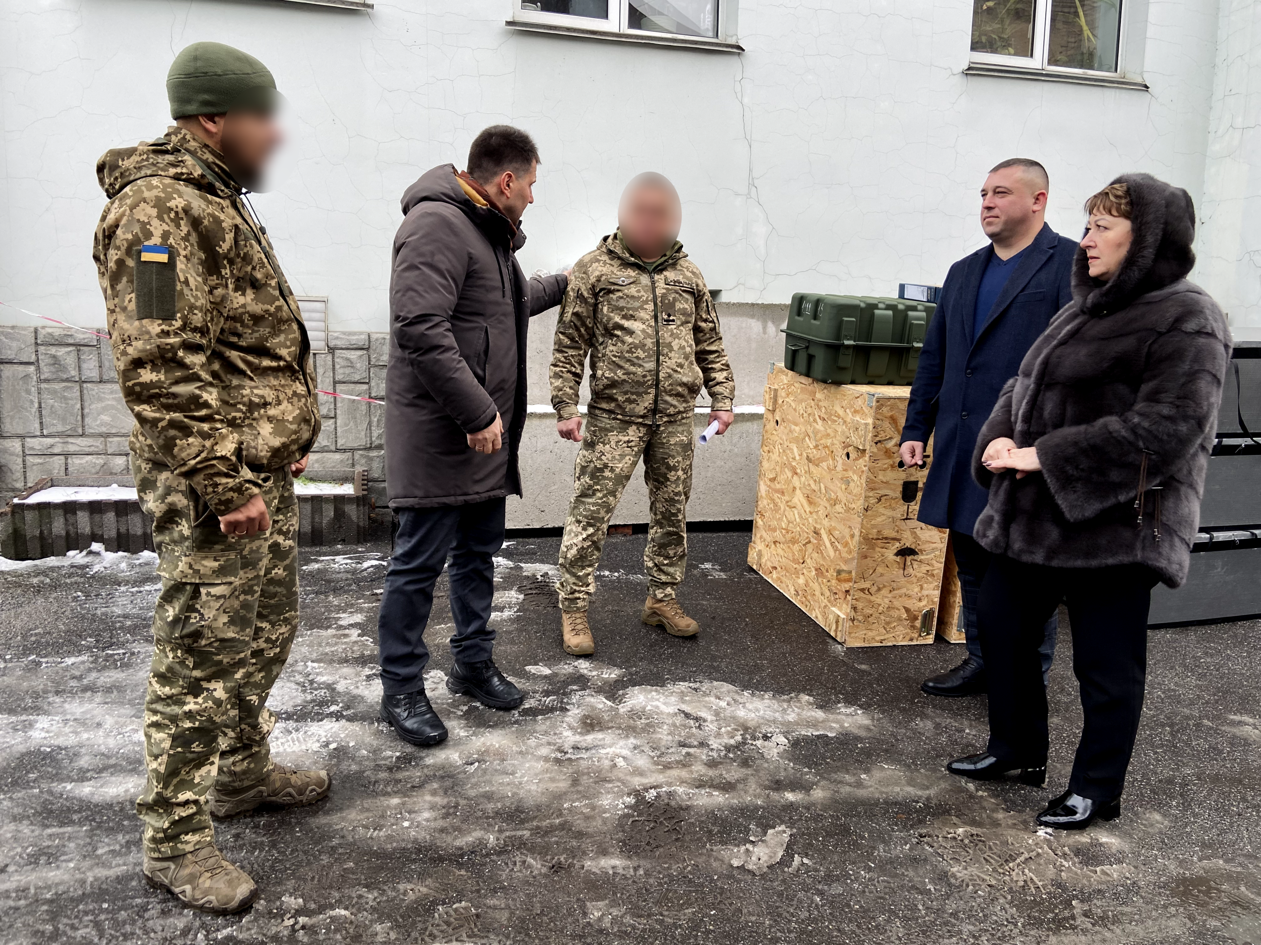 Вінниця передала на передову три радіокеровані комплекси для військових