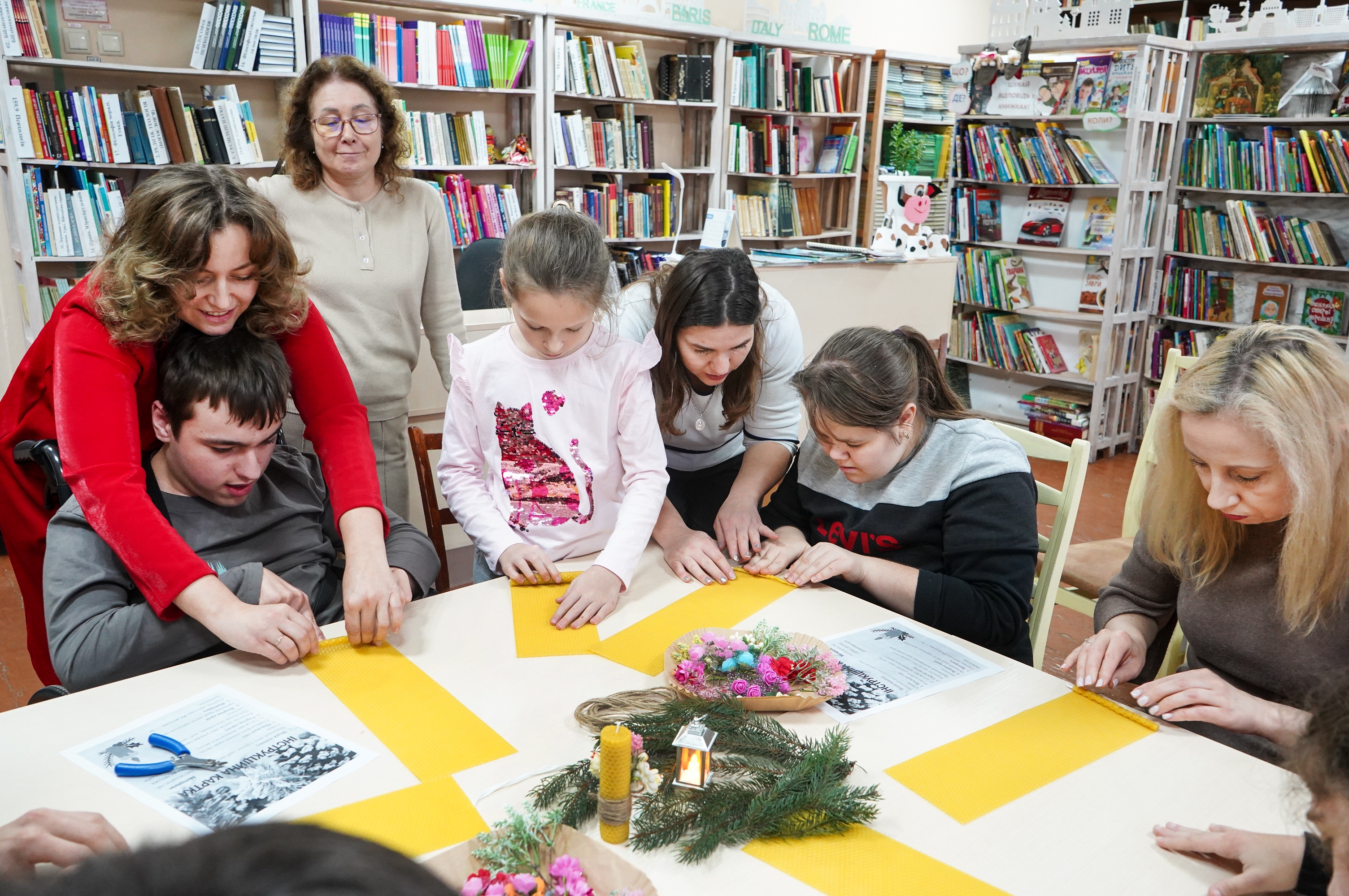 Передсвяткові майстерки проводять у Вінниці для дітей з особливими освітніми потребами