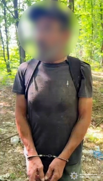 У Вінниці рецидивіст задушив сусідку та залишив тіло у чагарниках