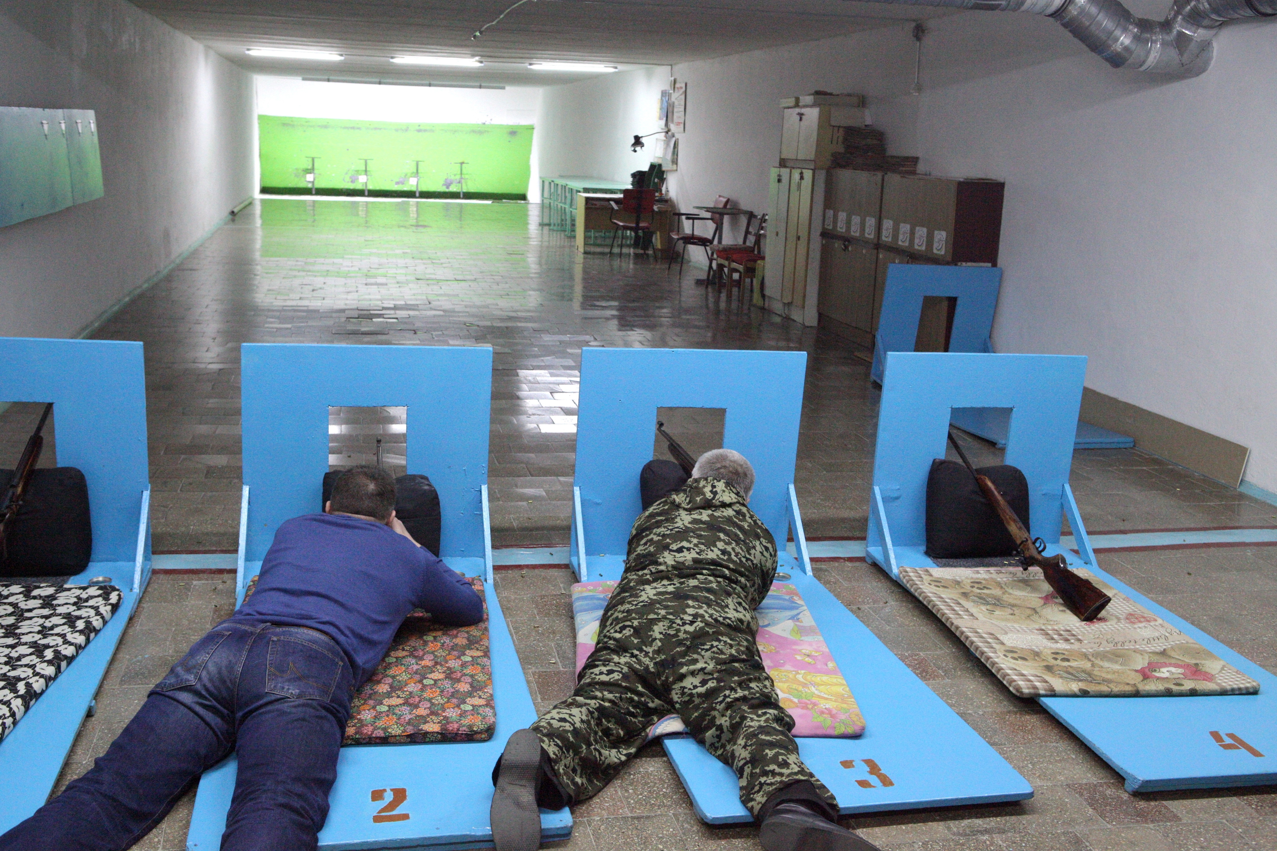 Вперше у Вінниці провели змагання «Влучний стрілець» серед вчителів 