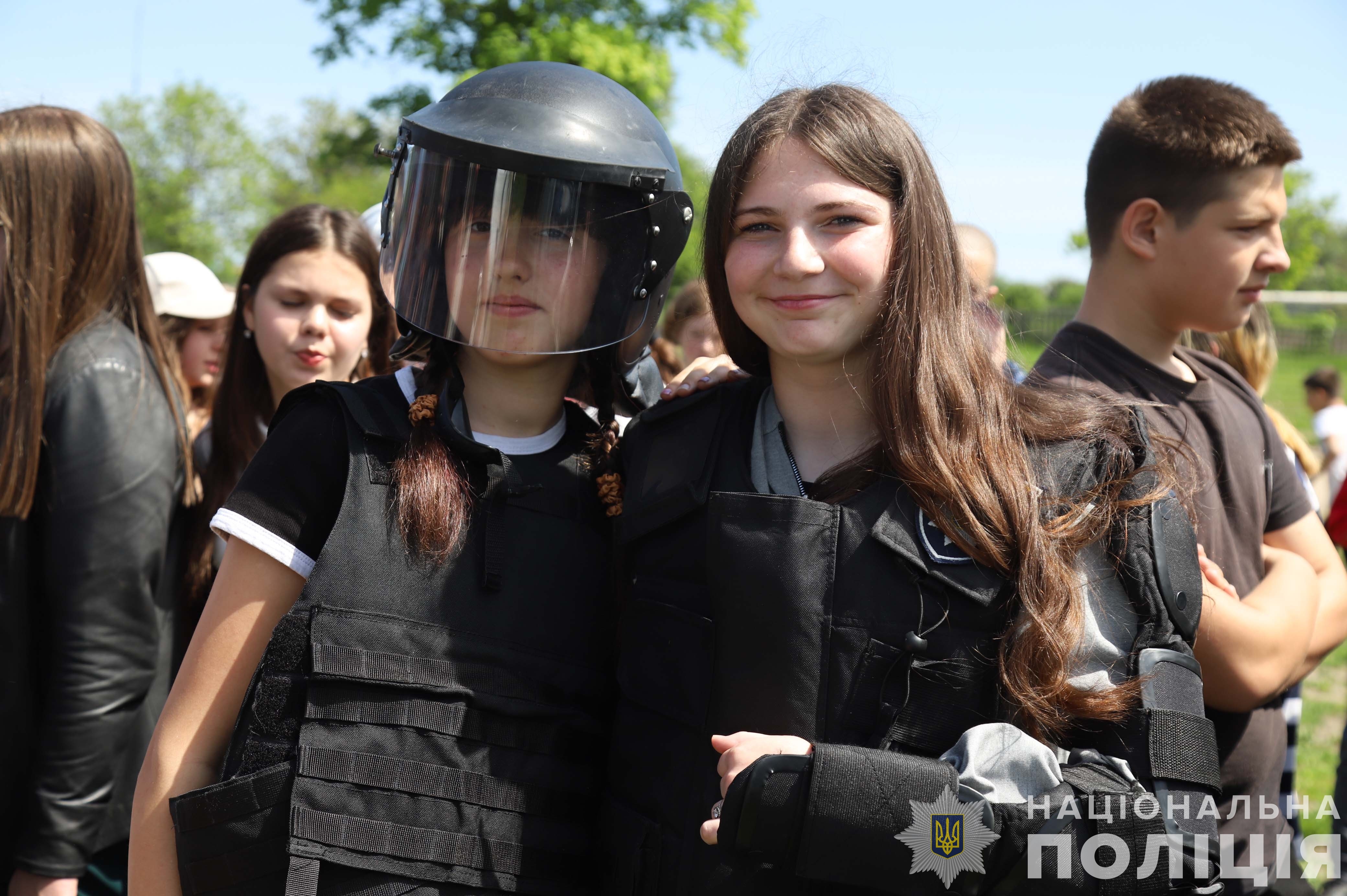 У Дашівському ліцеї поліцейські провели день цивільного захисту