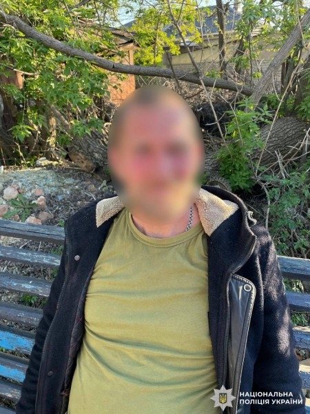 Дороге застілля: у Тульчині гість «обчистив» кишені пенсіонера, поки той відпочивав