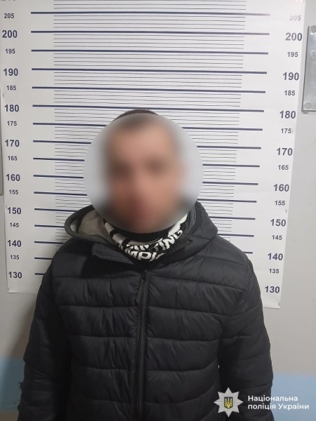 На Вінниччині господар будинку, де гуляла п'яна компанія, отримав удар ножем у живіт