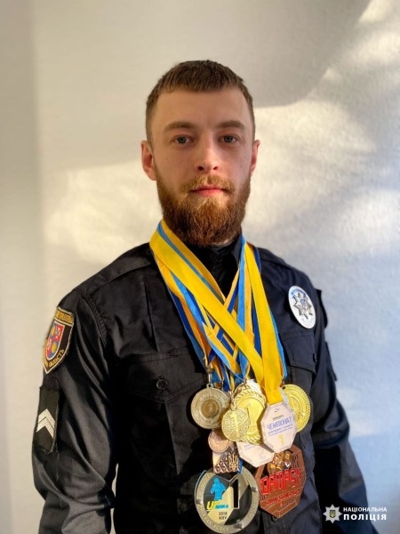 Поліцейський з Вінниччини переміг у чемпіонаті зі змішаних єдиноборств