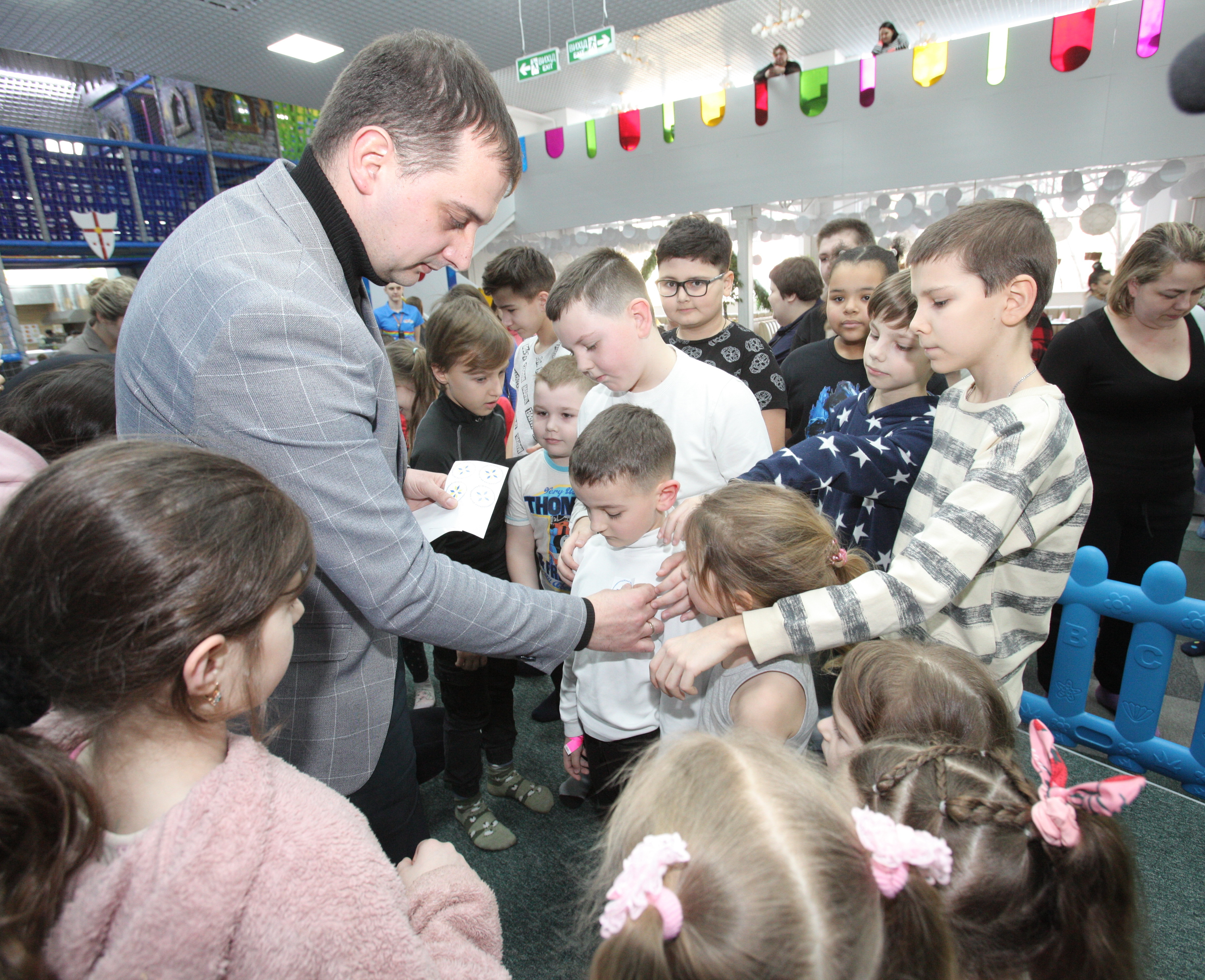 Гуманітарний штаб продовжує організовувати цікаве дозвілля для дітей Вінниці