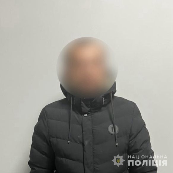 На Вінниччині затримали 38-річного чоловіка - розбещував 14-річну дівчинку