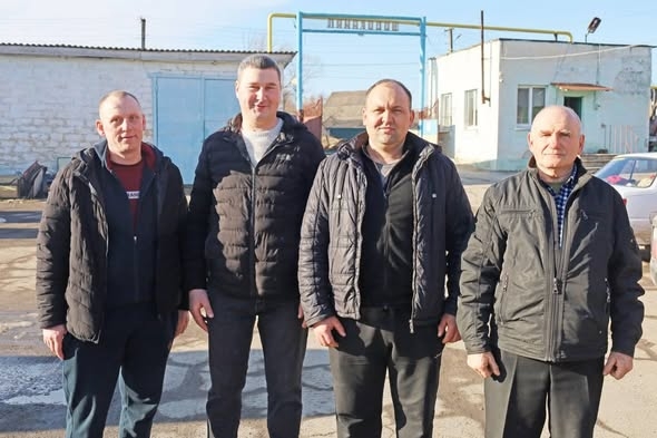 У багатоповерхівках Києва тепло відновлювали й жмеринські комунальники