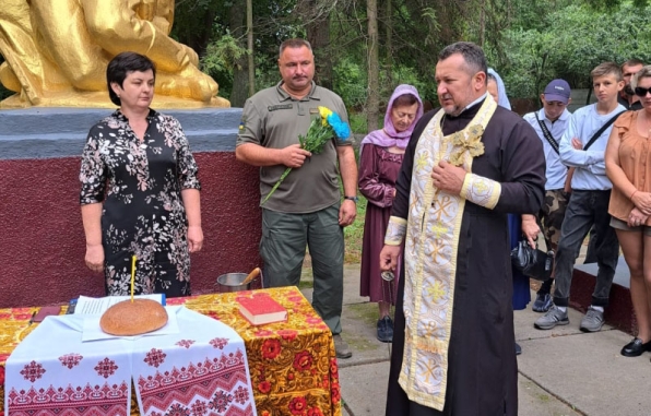 На честь загиблого військовослужбовця відкрито Алею слави