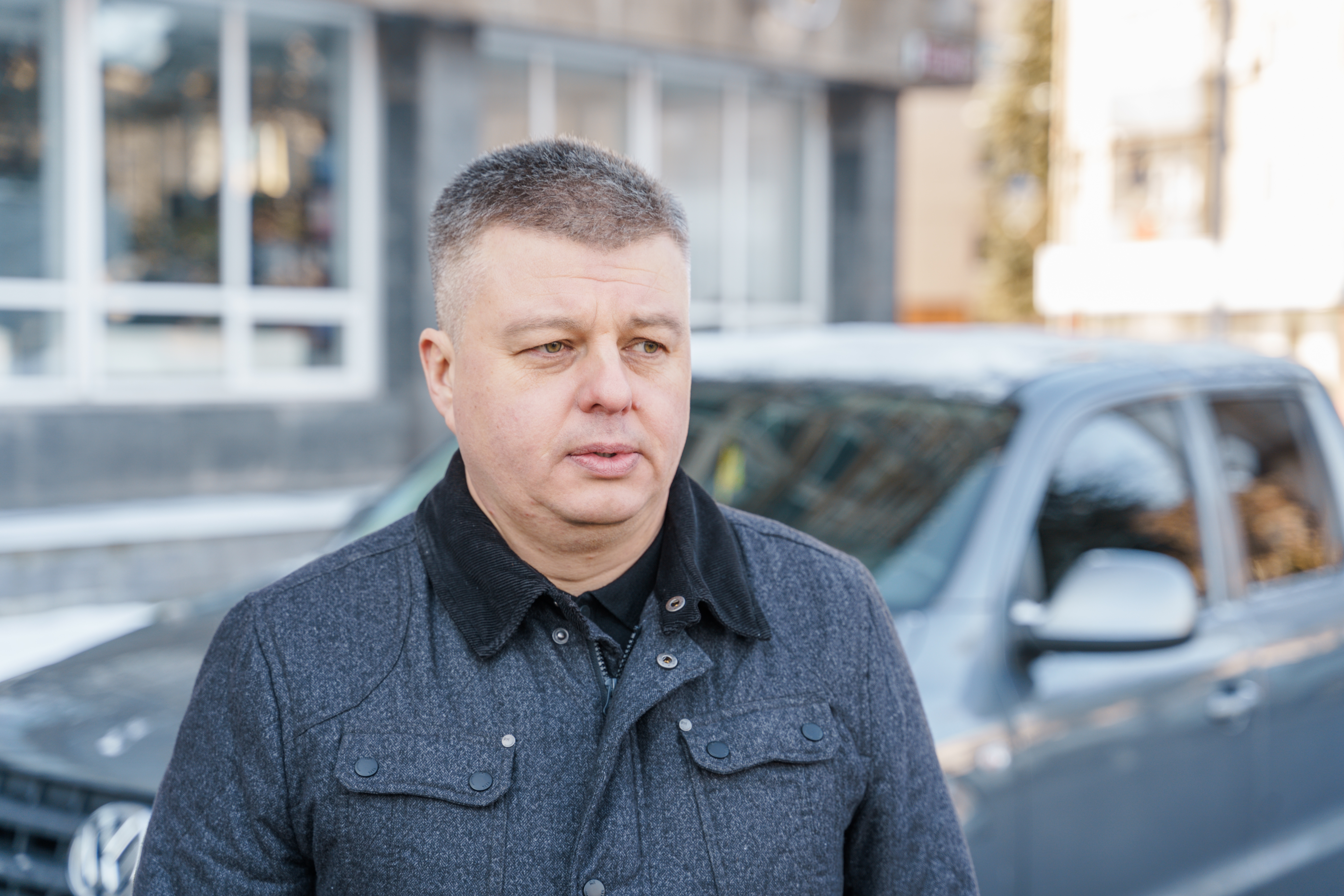 Мер Вінниці Сергій Моргунов передав автівку новоствореному військовому підрозділу