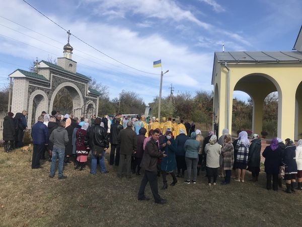 У Красносілці Бершадського благочиння - перше храмове свято в лоні Помісної Православної Церкви України