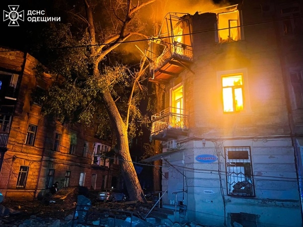 Наліт дронів на Київ, Одесу, Дніпровщину та Чернігівщину внаслідок ворожої атаки є постраждалі (2)