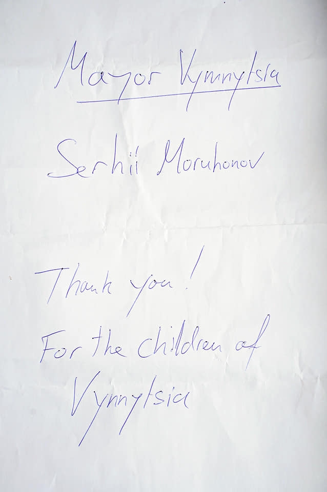 Посол Швейцарії передав Вінниці кошти на підтримку дітей
