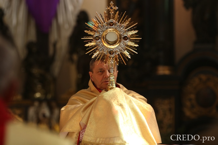 У вінницьких католиків змінився єпископ: Папа Римський призначив нового очільника Камʼянець-Подільської дієцезії
