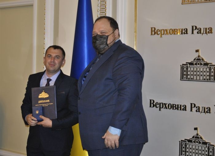 Науковці вінницького університету отримали дипломи лауреата премії Верховної Ради України