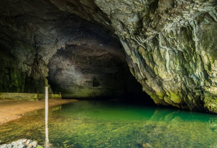 Унікальна печера та новітній музей: вінничан запрошують у тур західним Поділлям