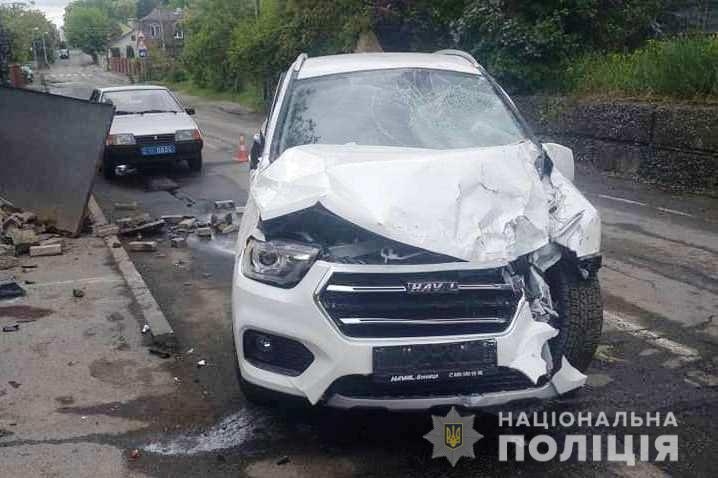 У Вінниці водійка позашляховика на тротуарі збила 13-річного хлопця 