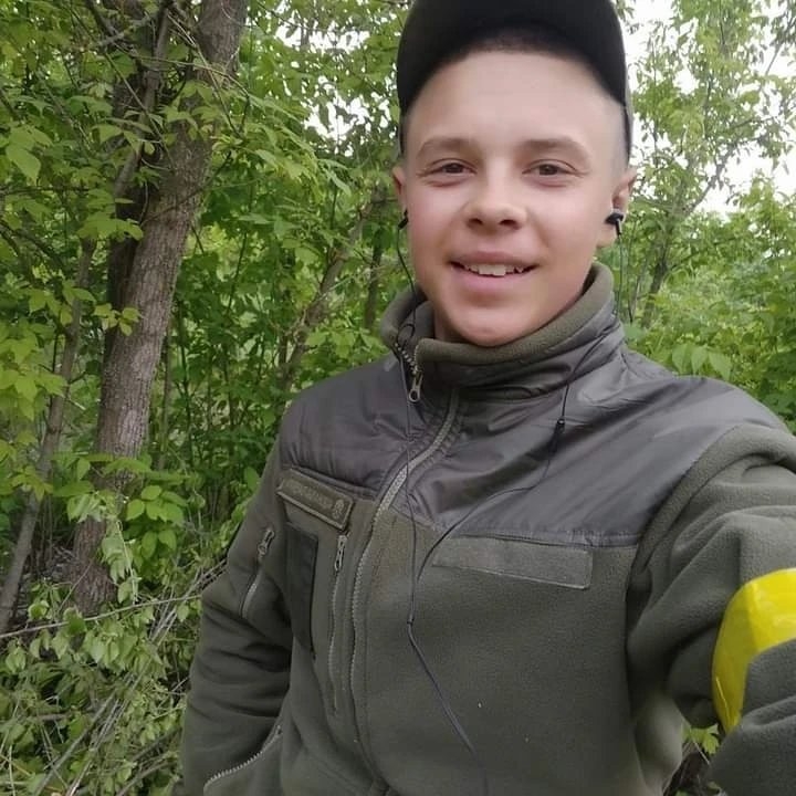 На фронті загинув 20-річний випускник Мурованокуриловецького ліцею